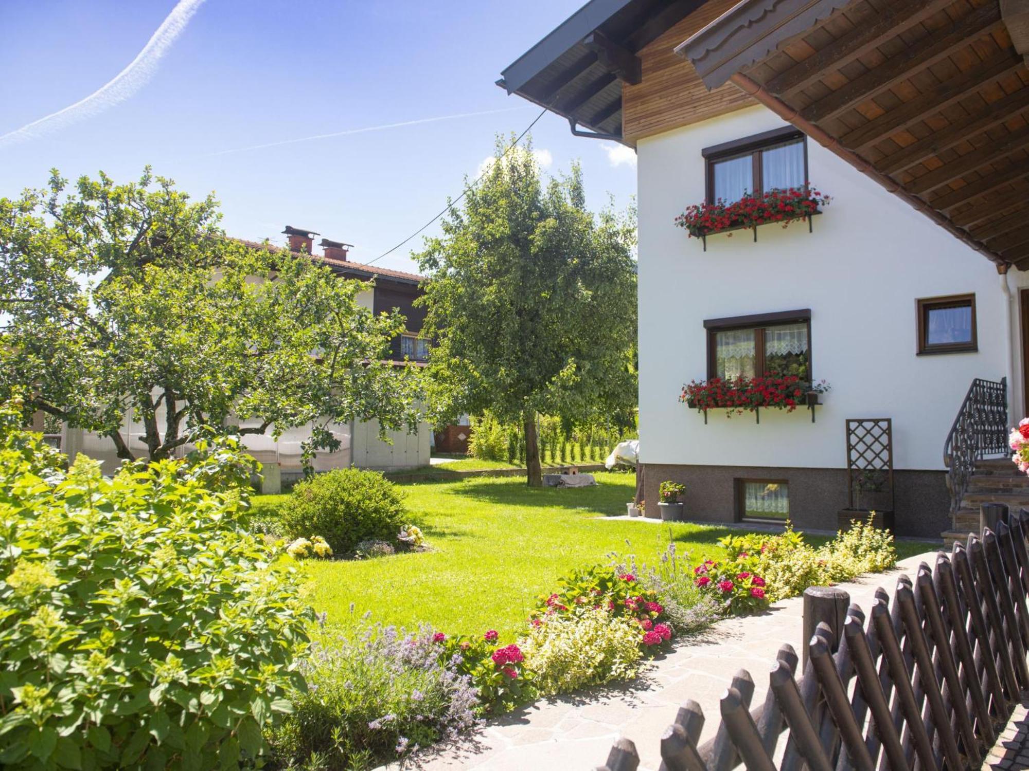 Appartement Bei Steiner *